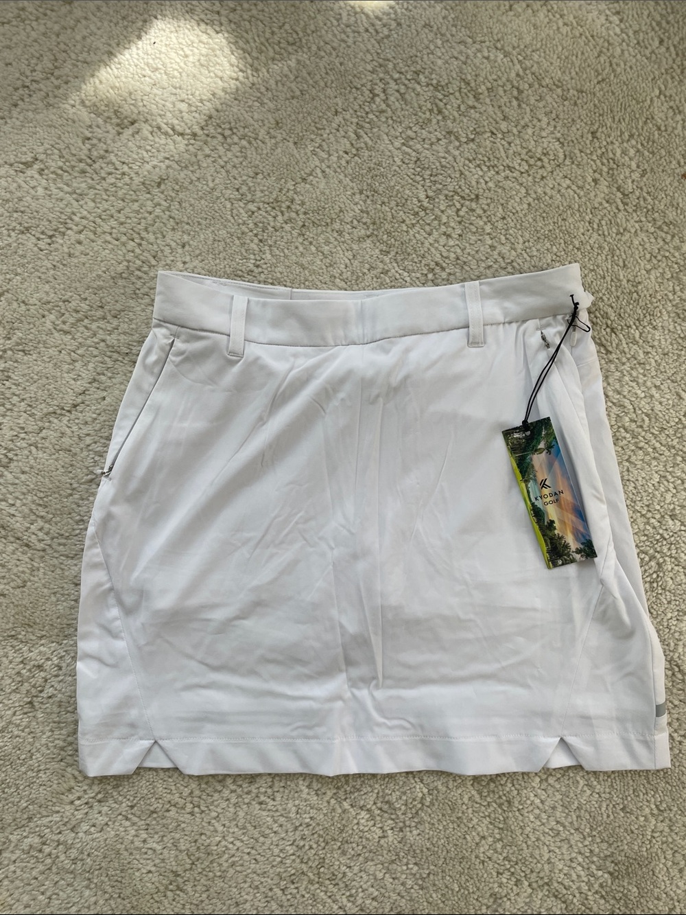 Kyodan White Golf Skort with Clean Waistband